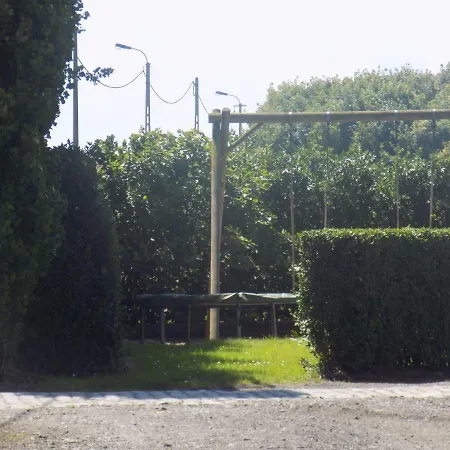 De Polderhoeve Bed & Breakfast 3*